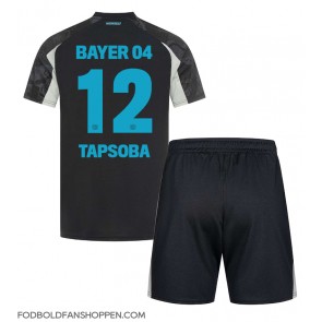 Bayer Leverkusen Edmond Tapsoba #12 Tredjetrøje Børn 2024-25 Kortærmet (+ Korte bukser)